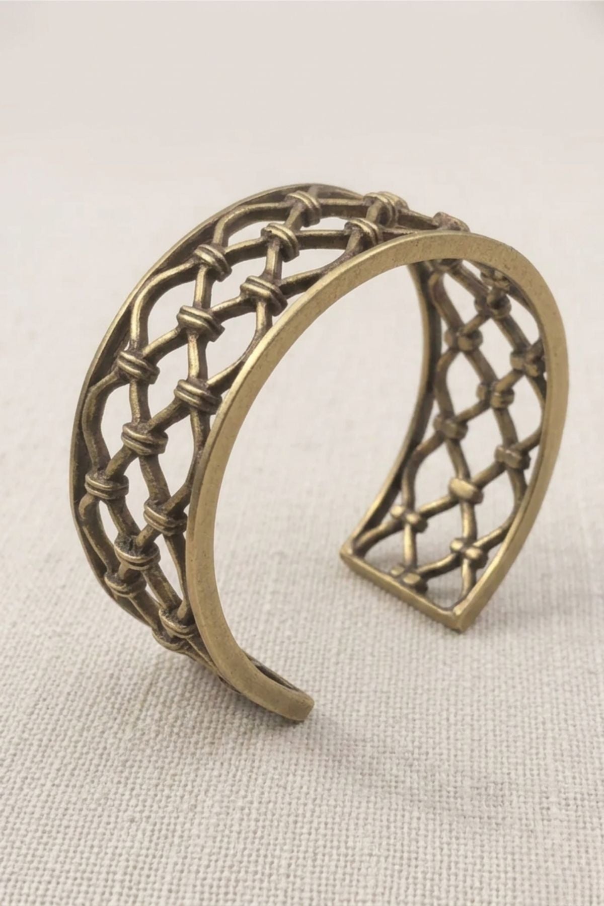 Stillness Bangle