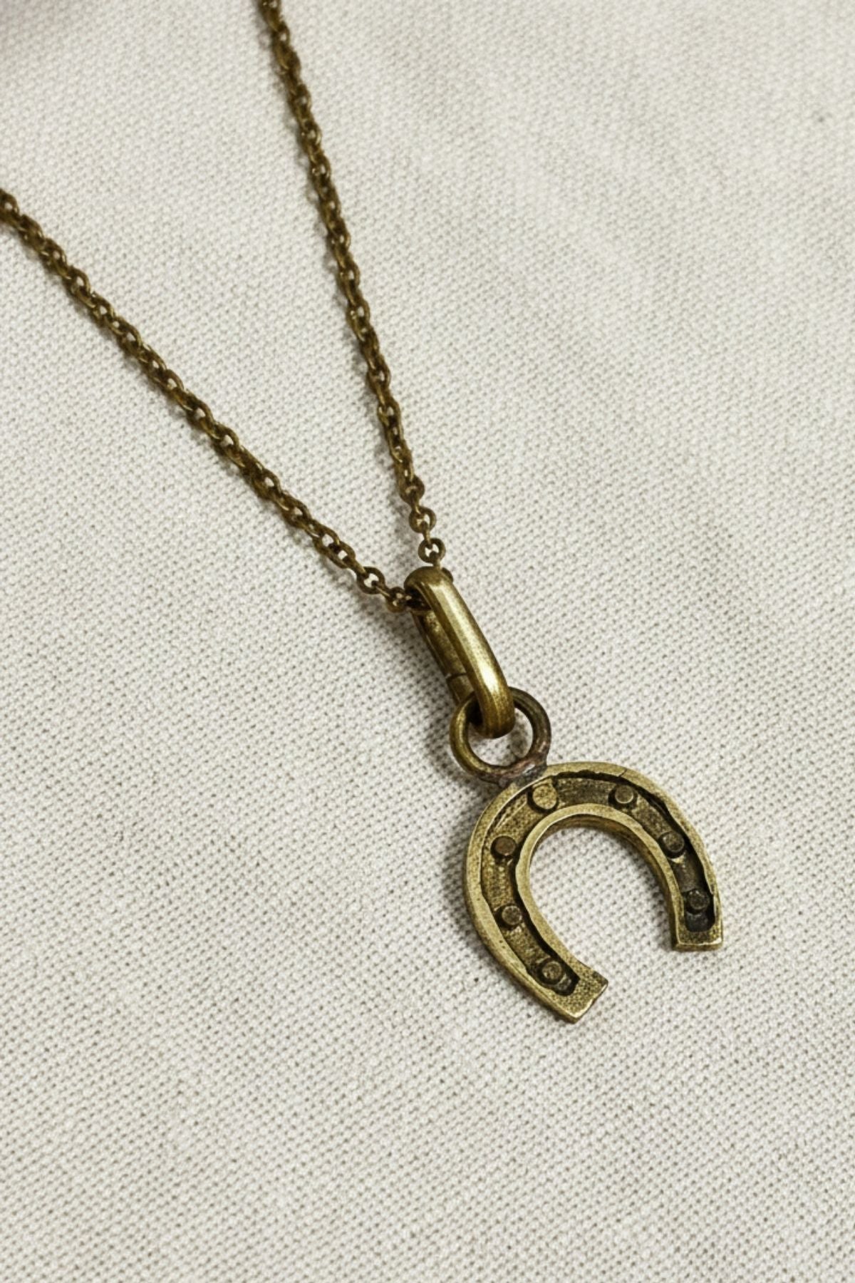Horse shoe Charm