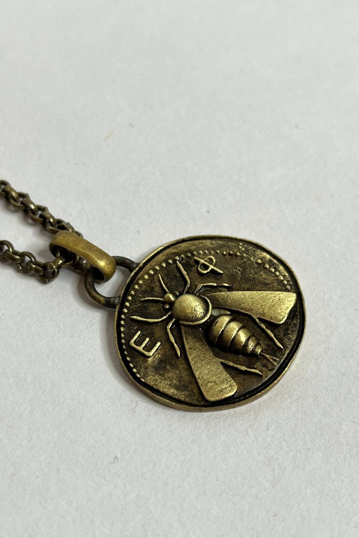 Macedon - alloy pendant on chain for men, trending fashion & style