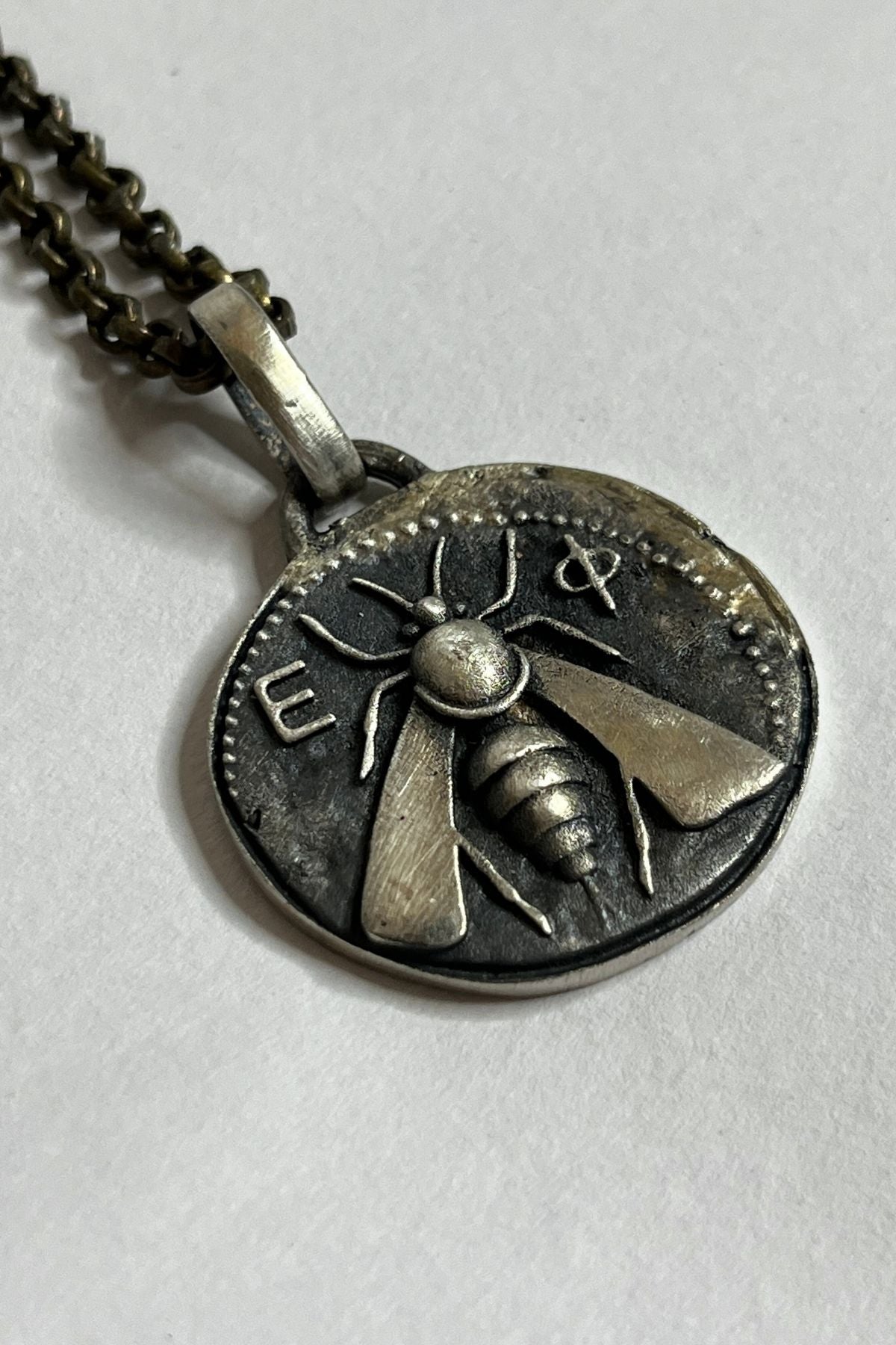 Macedon - alloy pendant on chain for men, trending fashion & style
