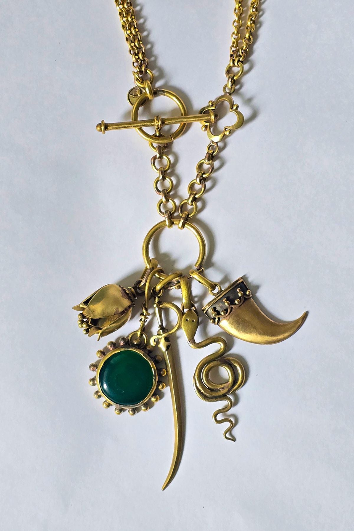 Corbet Neckpiece