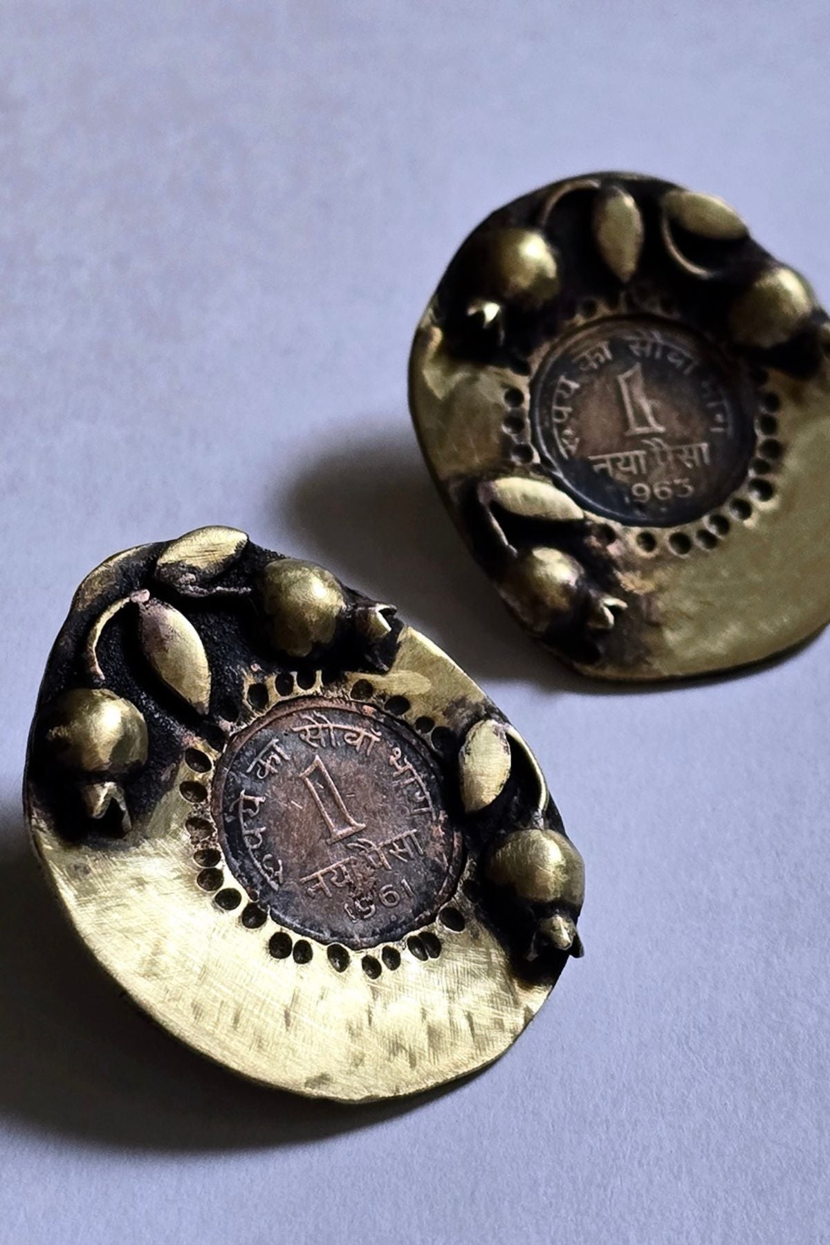 Ek Anaar Earrings