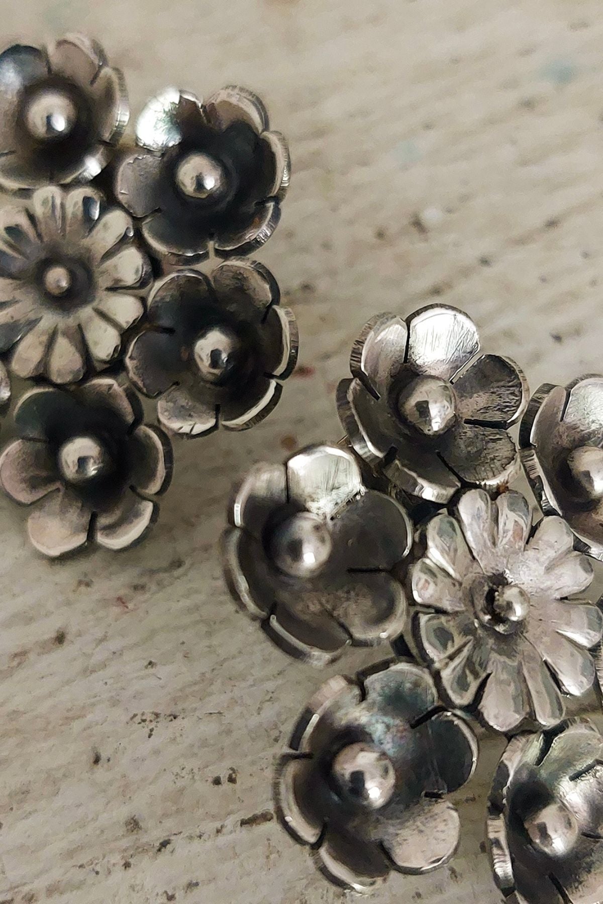 Guldasta Earrings