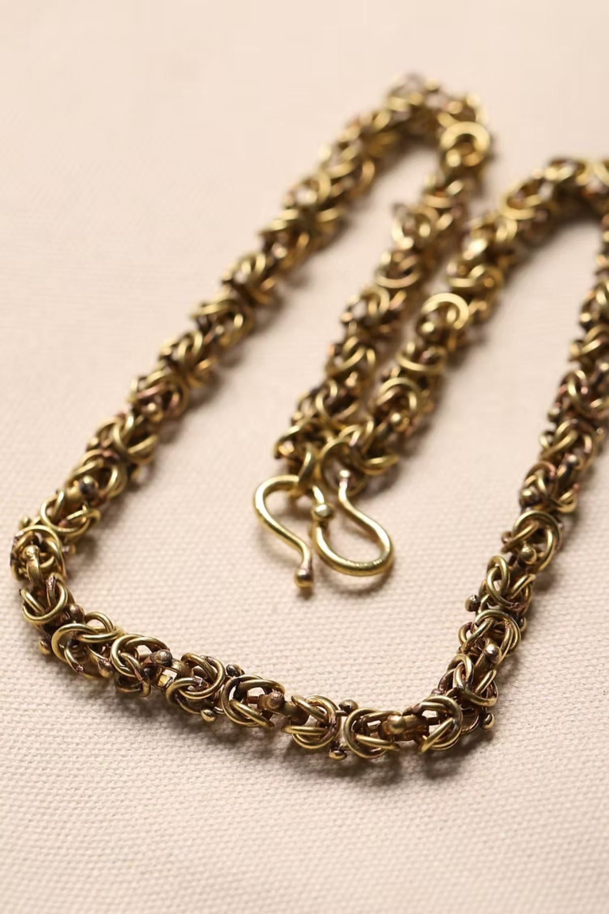 Helen Chain