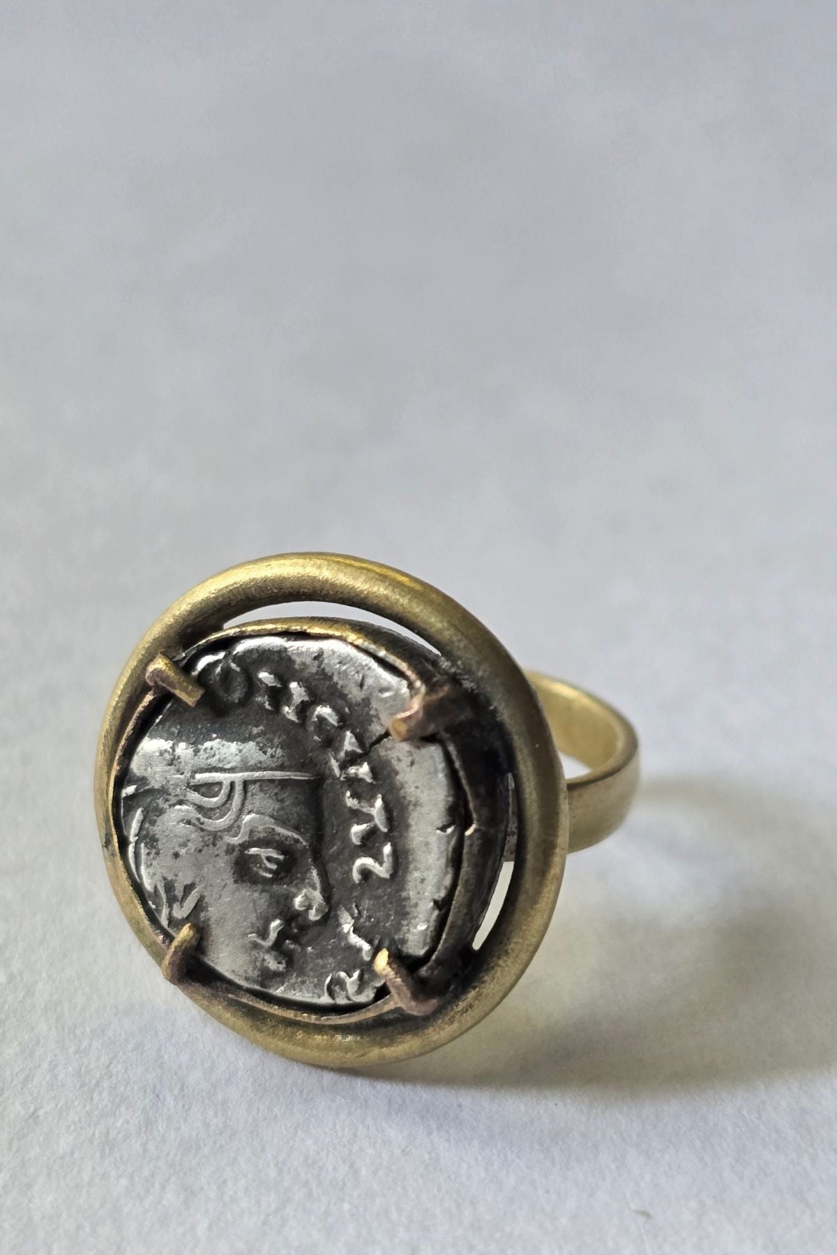 Kshatrapa Ring