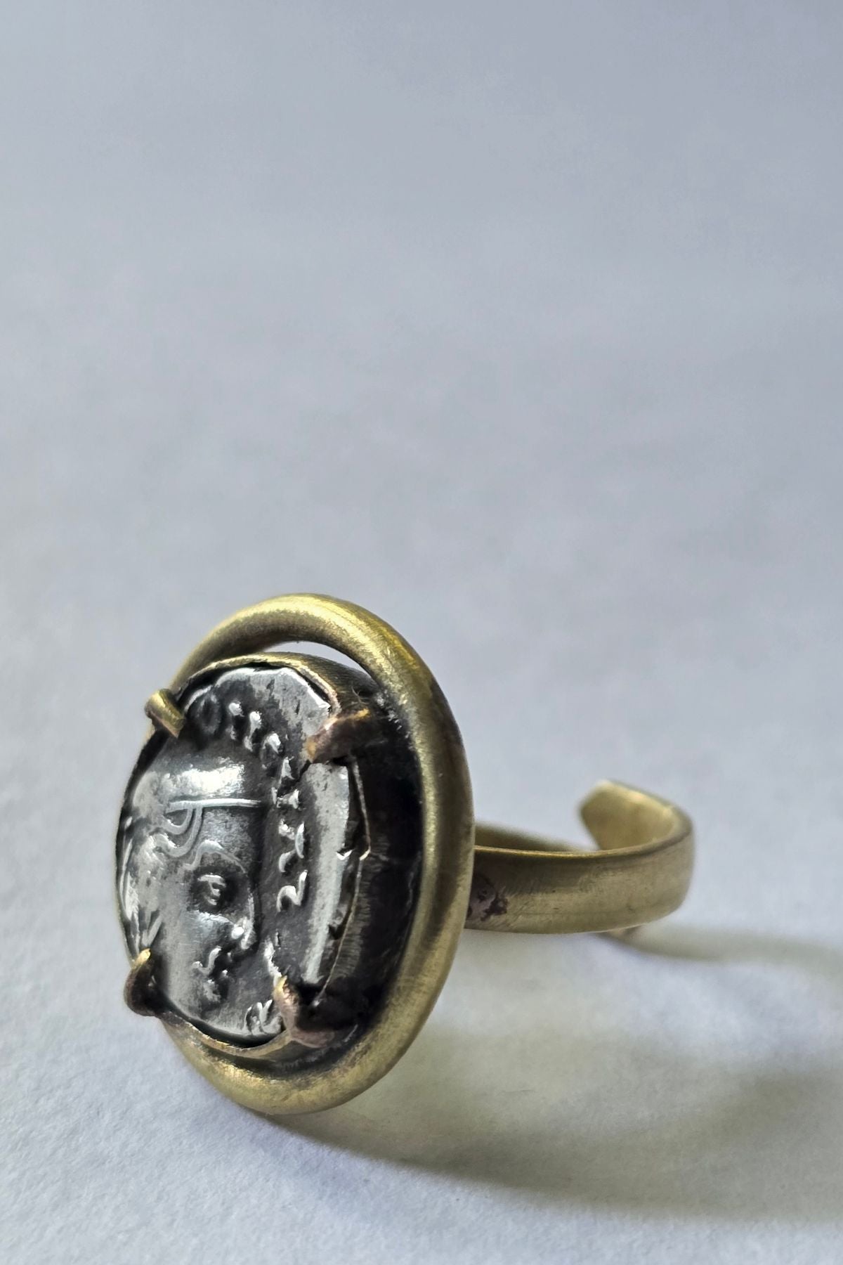 Kshatrapa Ring