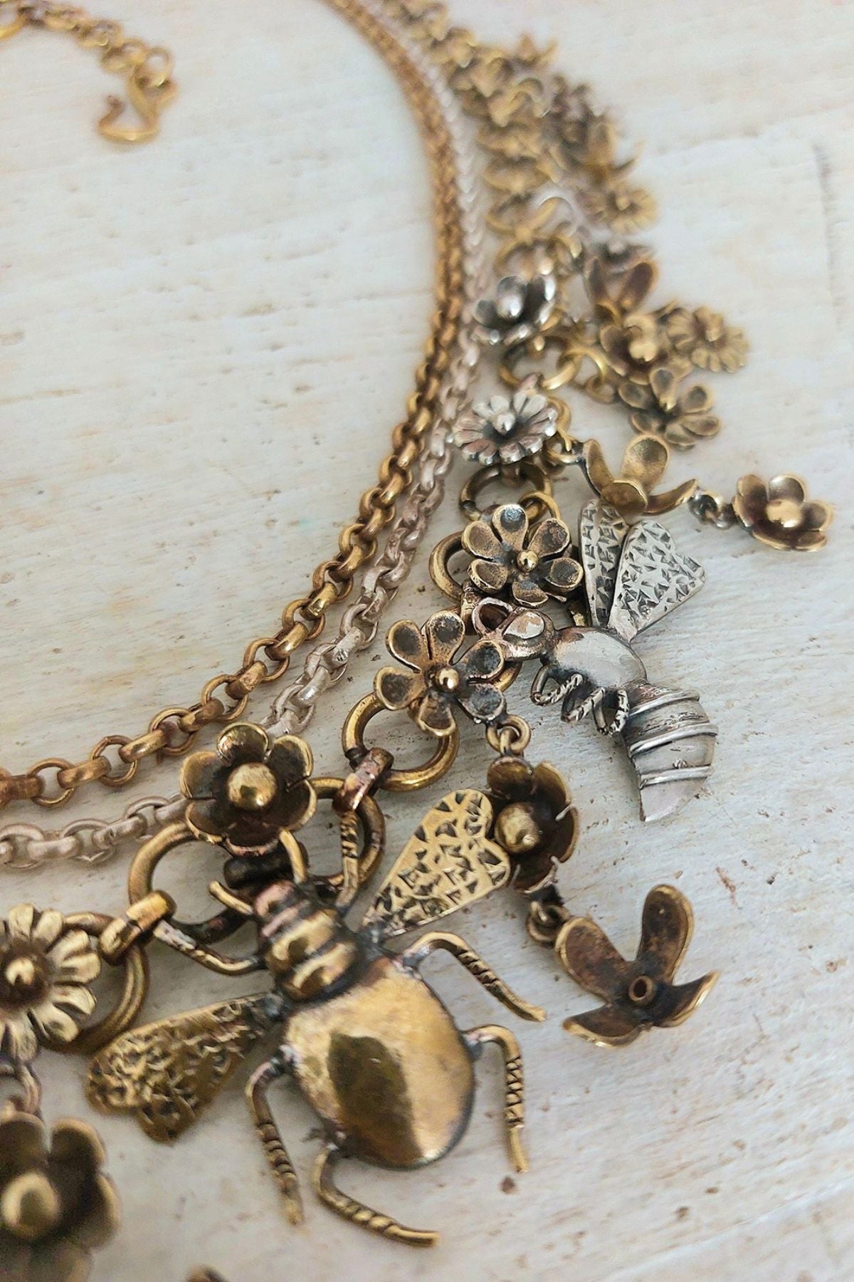Kudrat Neckpiece