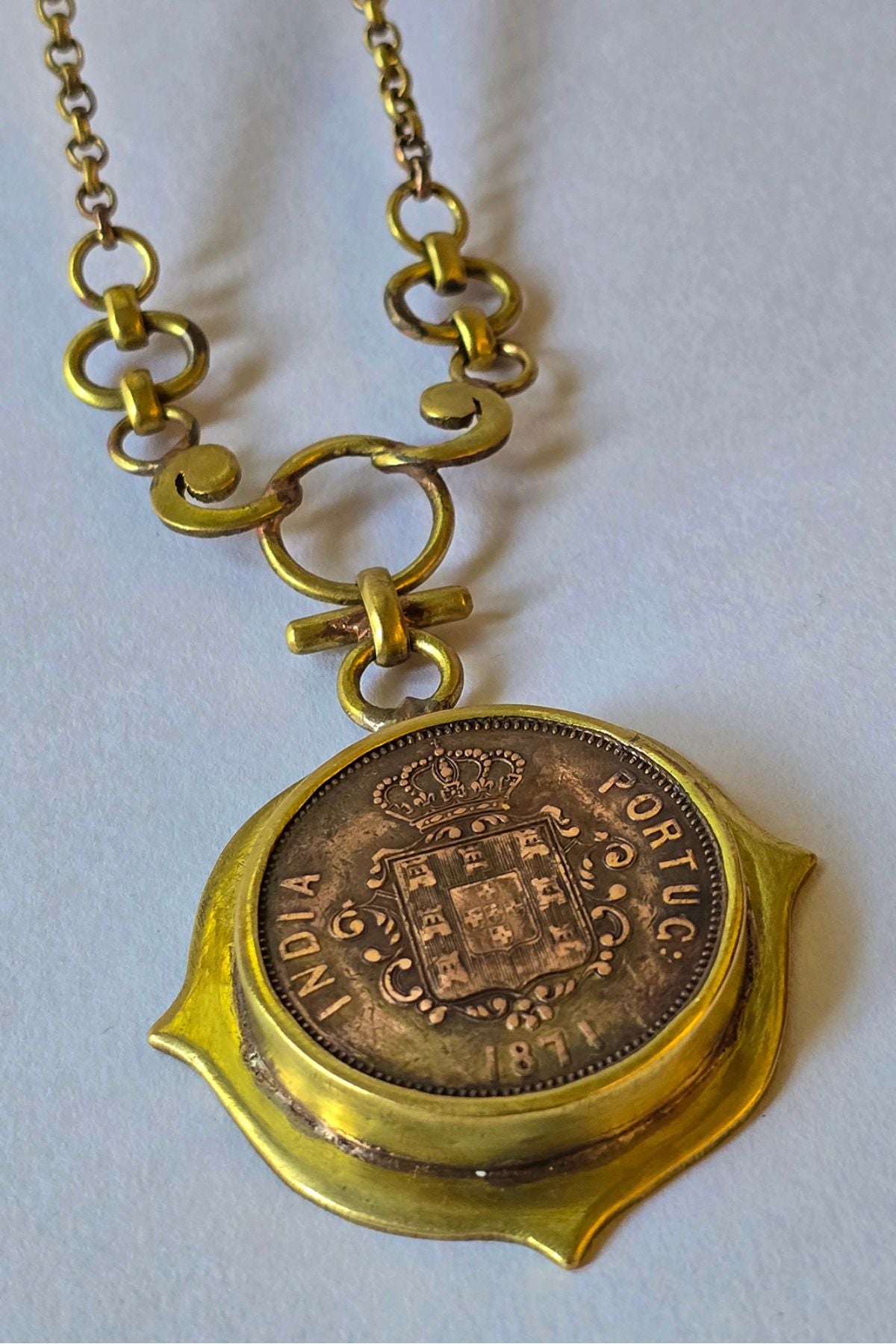 Vatican Neckpiece