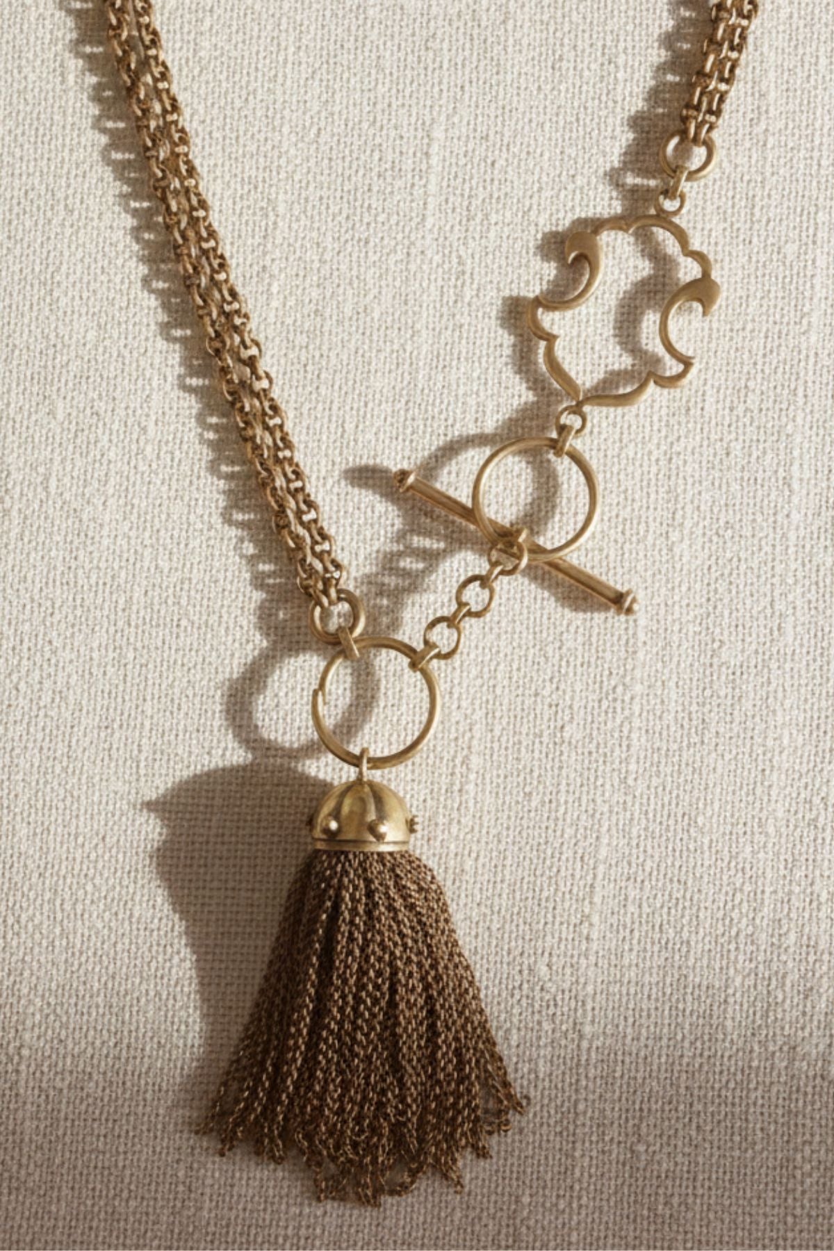 Yahi Tassel Chain