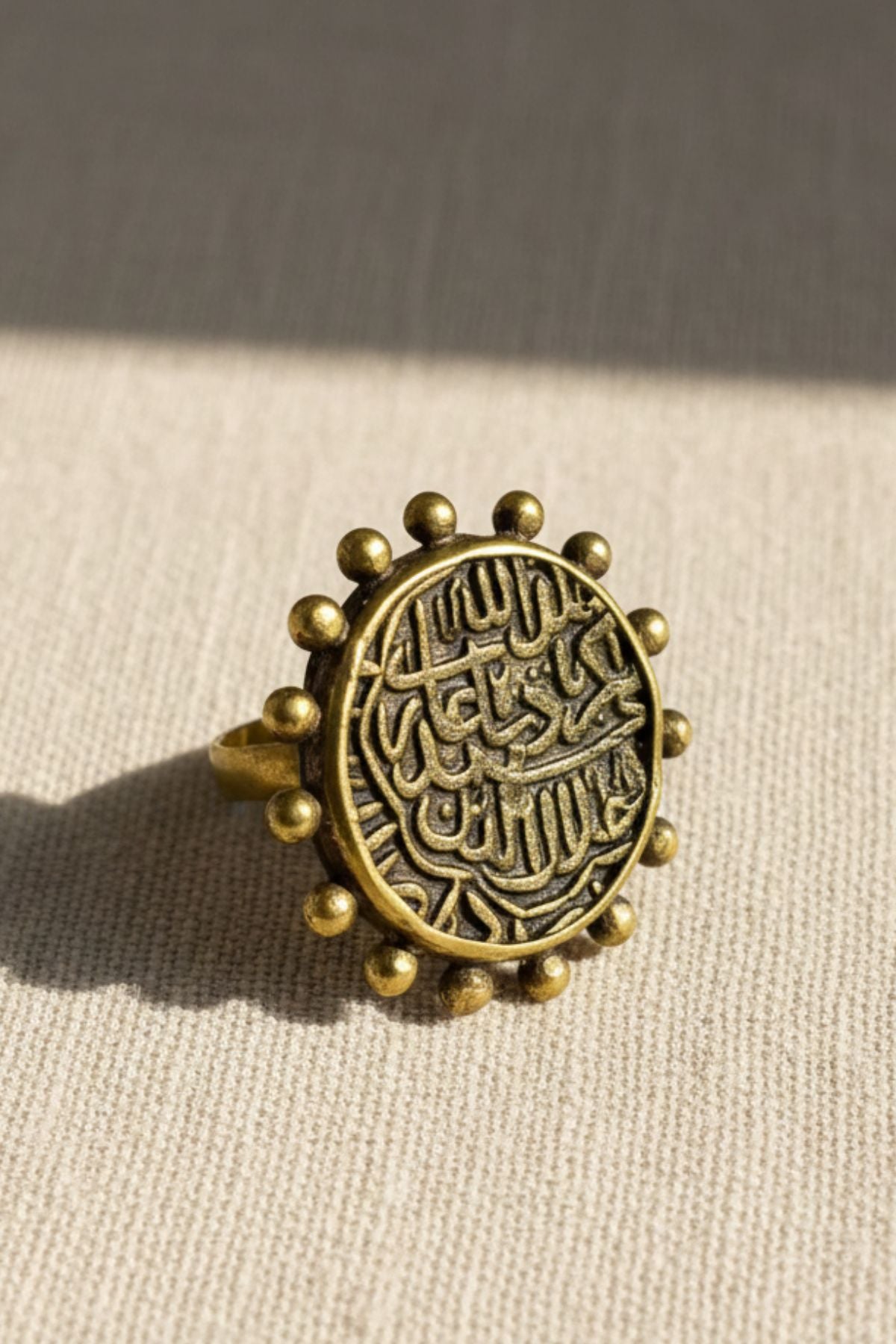 Mohur Ring
