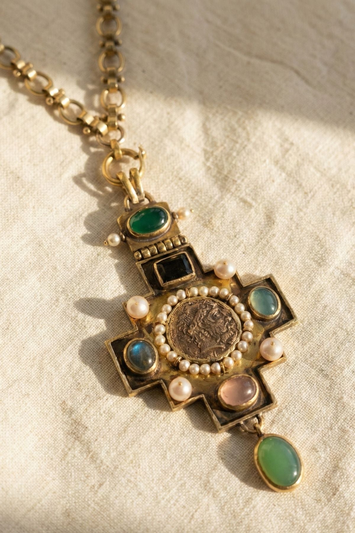 Malta Neckpiece