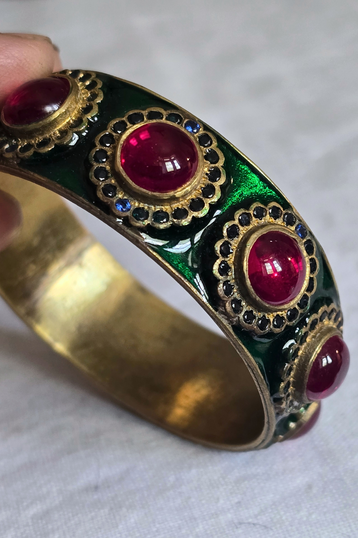 Zehra Bangle