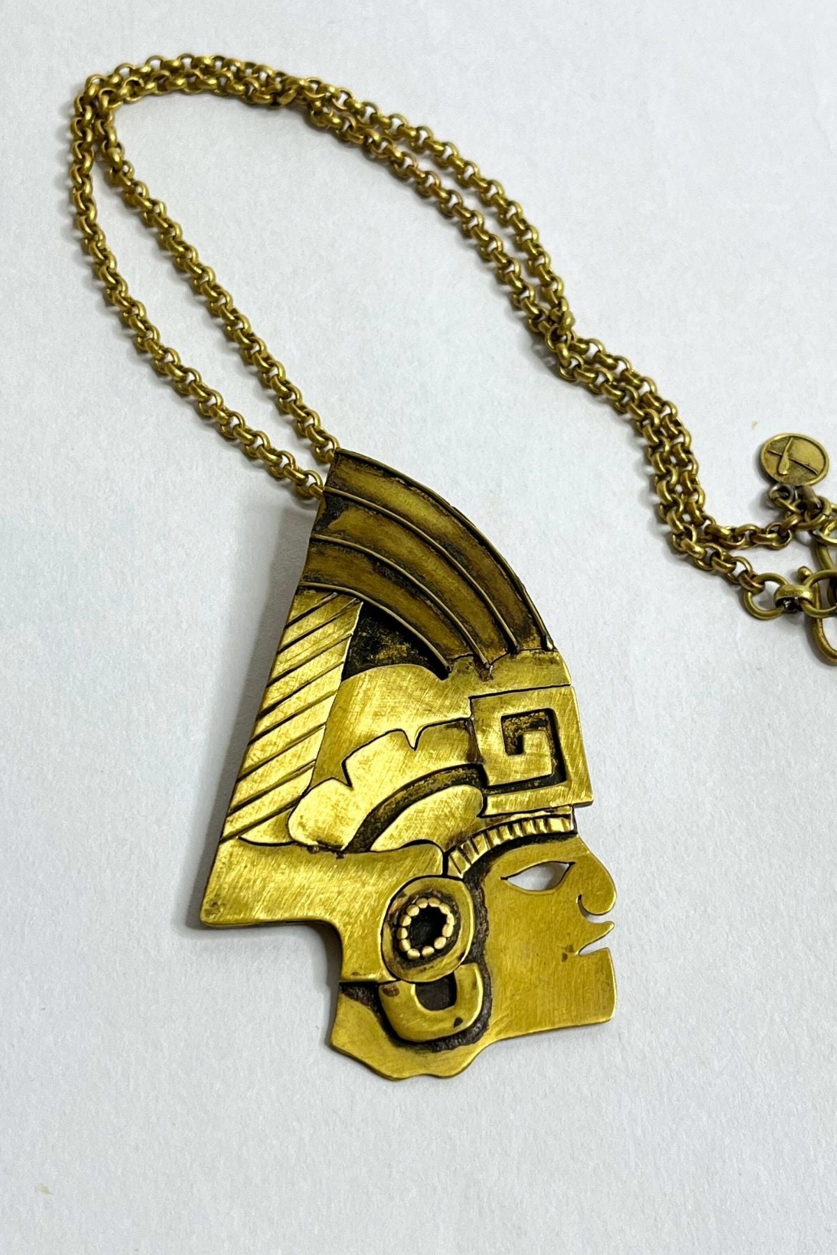 Gero - alloy pendant on chain for men, trending fashion & style