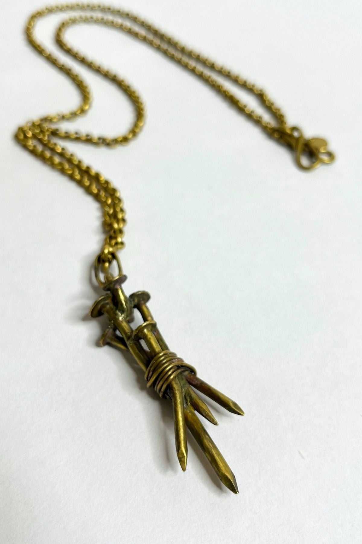 Fo - alloy pendant on chain for men, trending fashion & style