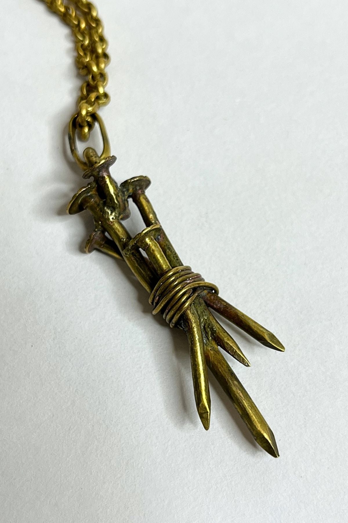 Fo - alloy pendant on chain for men, trending fashion & style