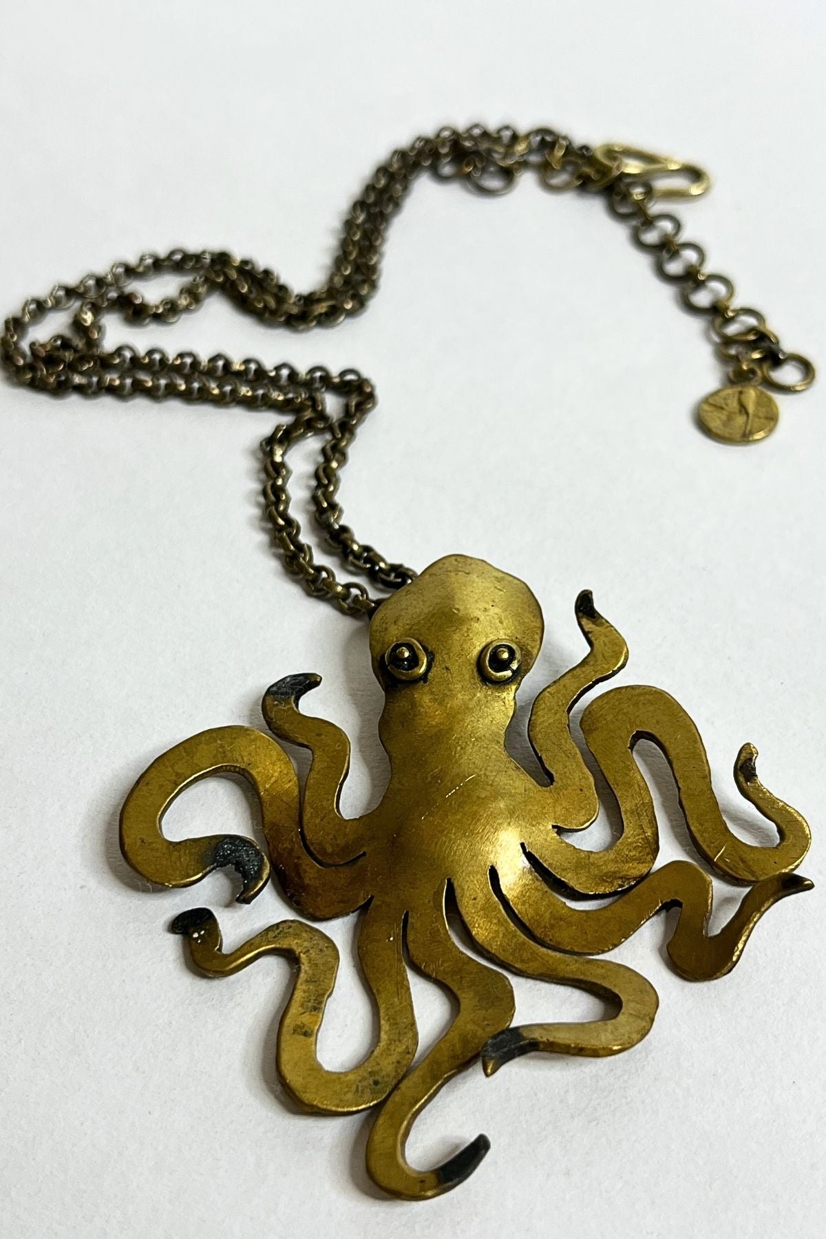 Paul - alloy pendant on chain for men, trending fashion & style