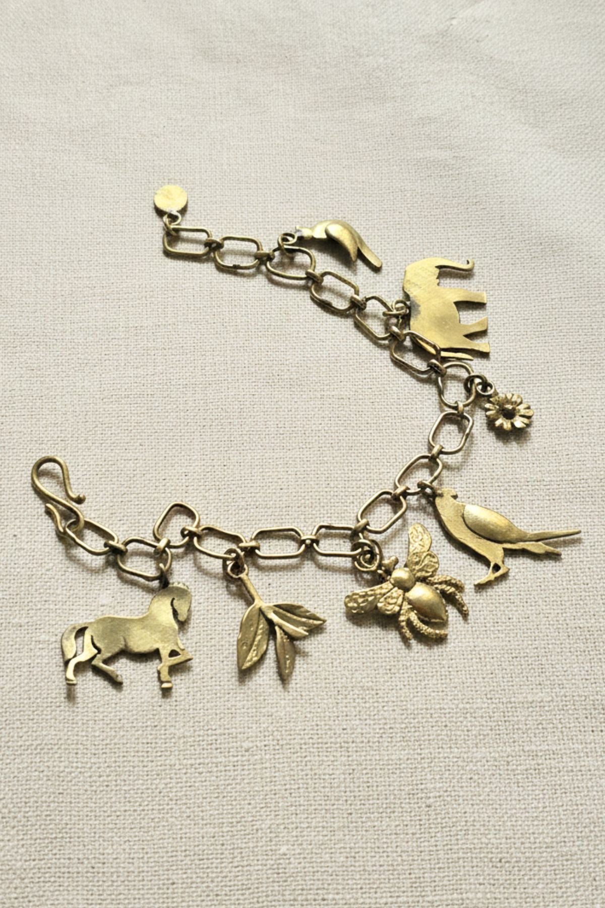 Born of the earth Bracelet