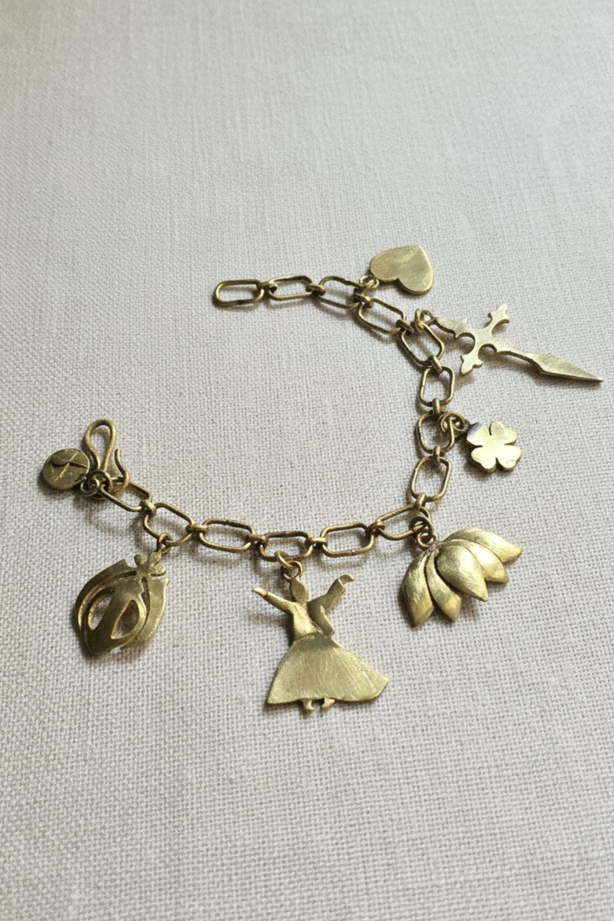 Many faiths, one truth Bracelet